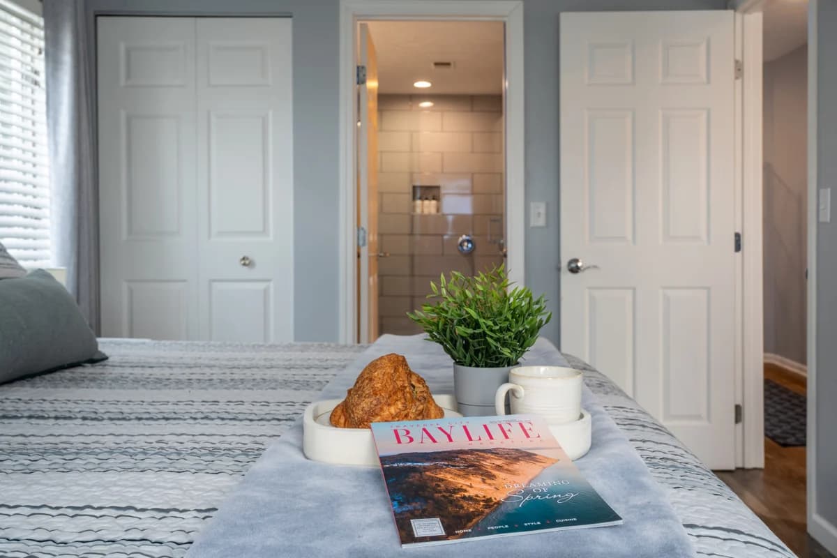 Beachfront Serenity 101|Direct Beach Access |Near Downtown + Tart Trail photo 17