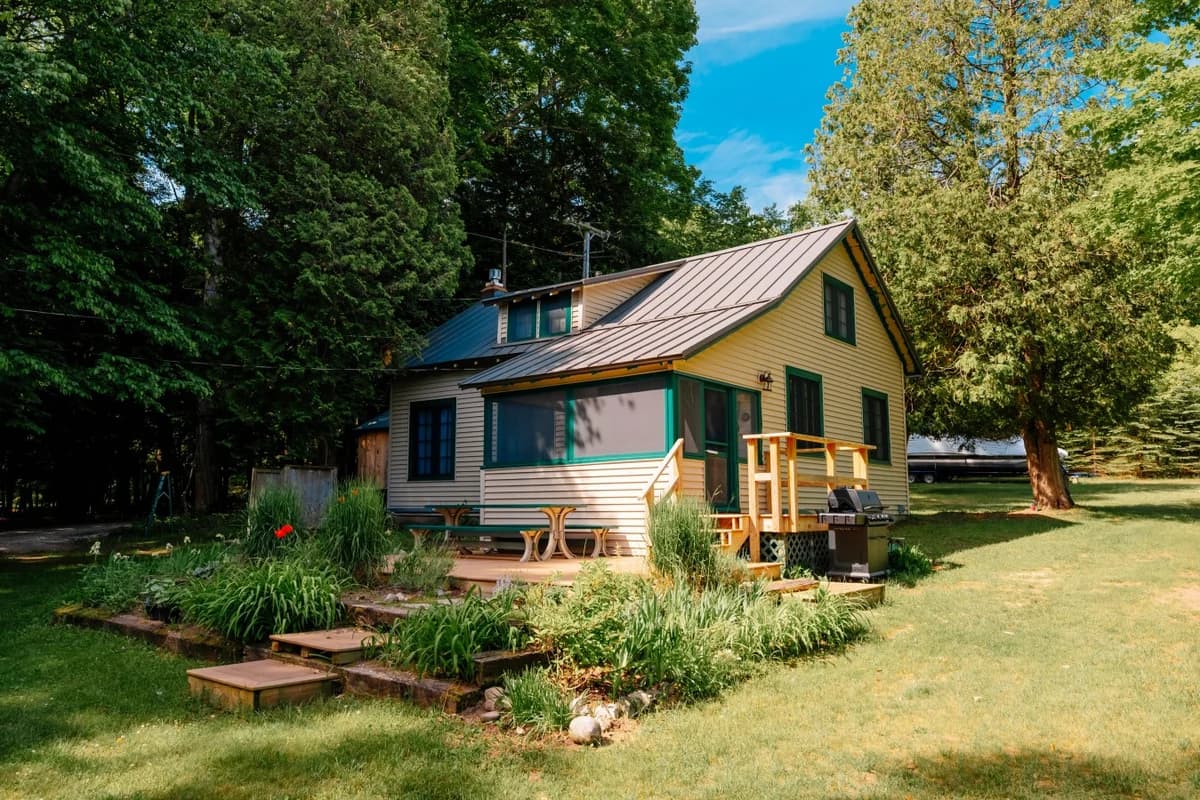 Camp Haven Retreat | 3 Homes | 12BR | Little Glen Lake photo 4