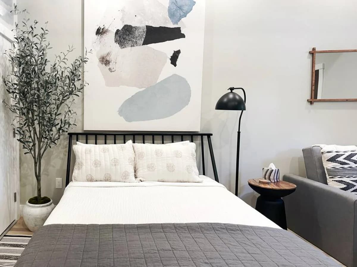 H Studio |Close to Downtown|Beaches|Wineries photo 13