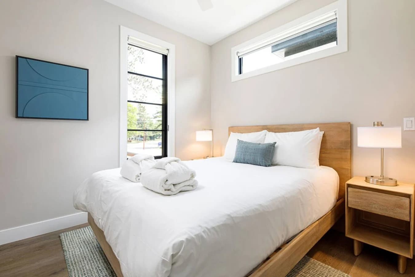 Hamilton Place | Lakestone Building 6BR | Near Downtown + Trails photo 9