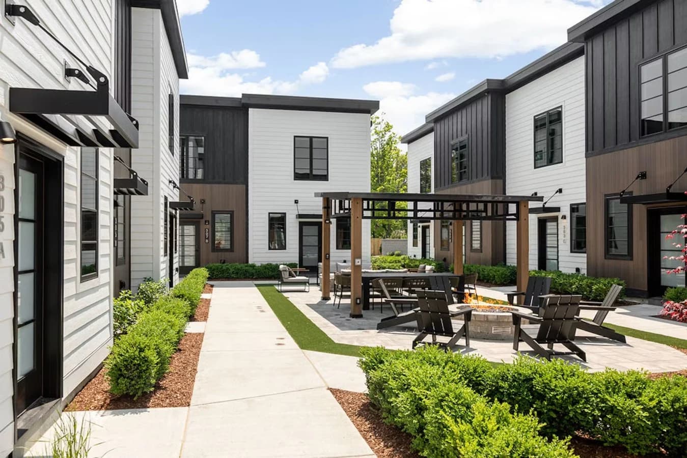 Hamilton Place | Lakestone Building 6BR | Near Downtown + Trails photo 24