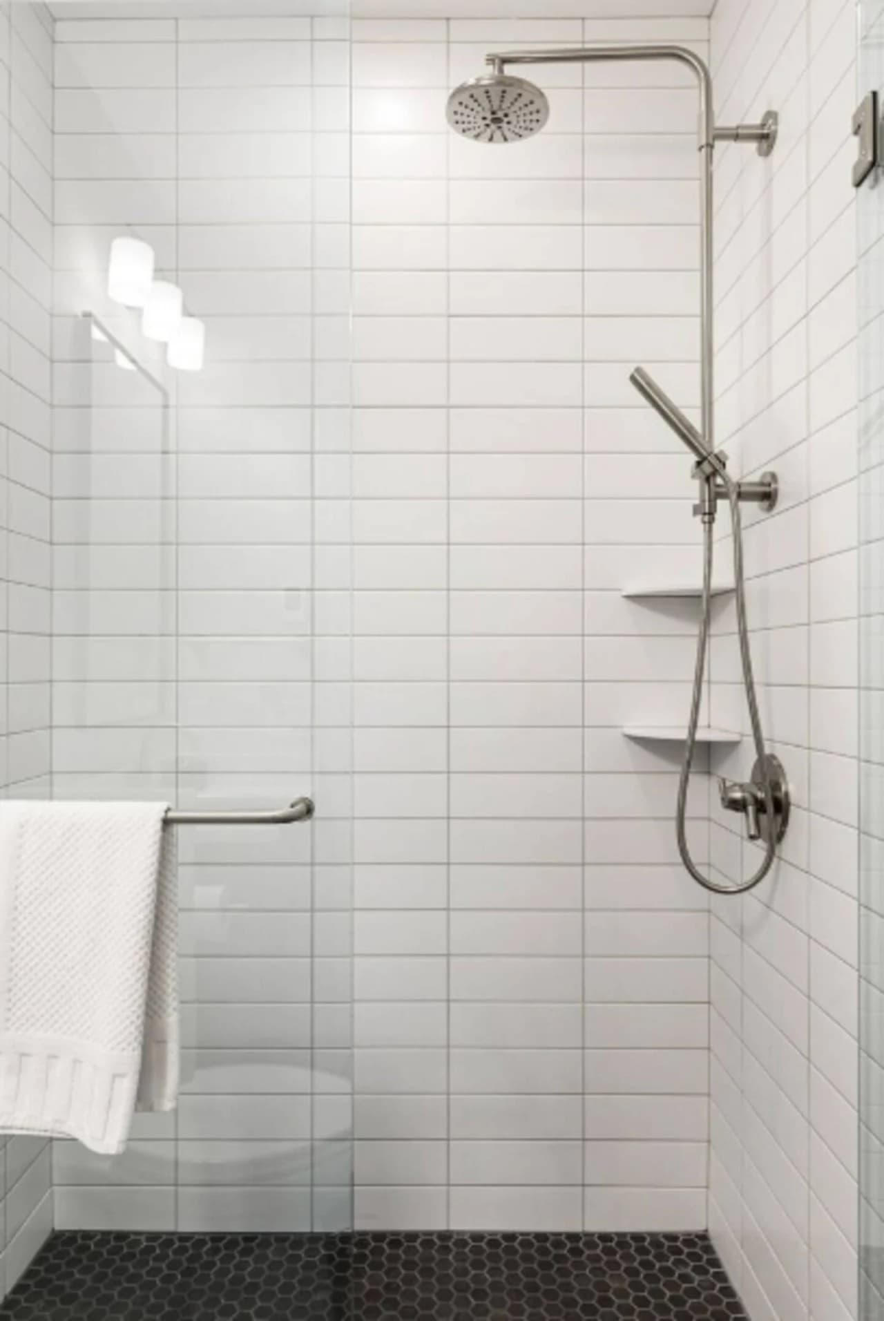 Hamilton Place | Sagewood Building 6BR | Near Downtown Beaches photo 15
