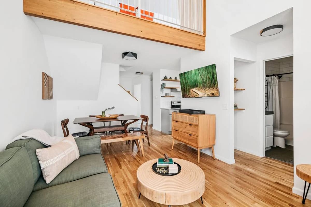 Japandi | 3BD Townhome| Near Downtown | Beaches | Wineries photo 8