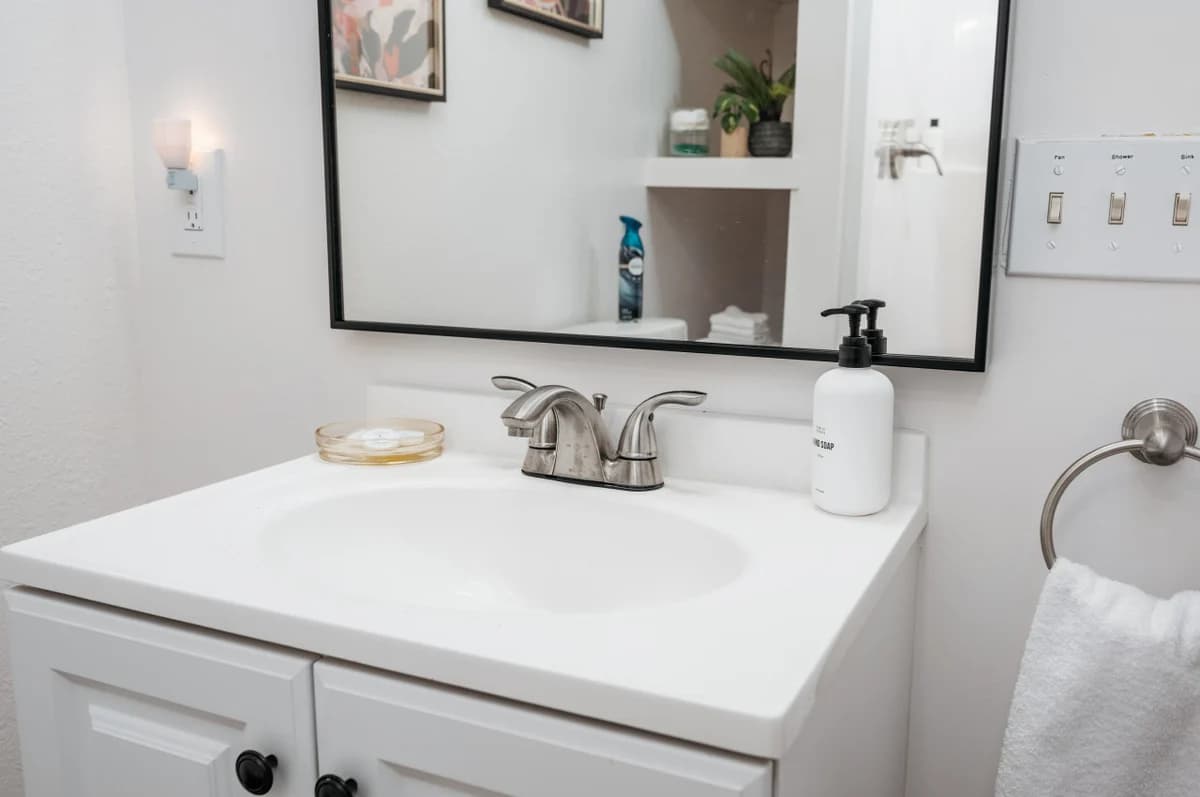 L Studio |Close to Downtown|Beaches|Wineries photo 15
