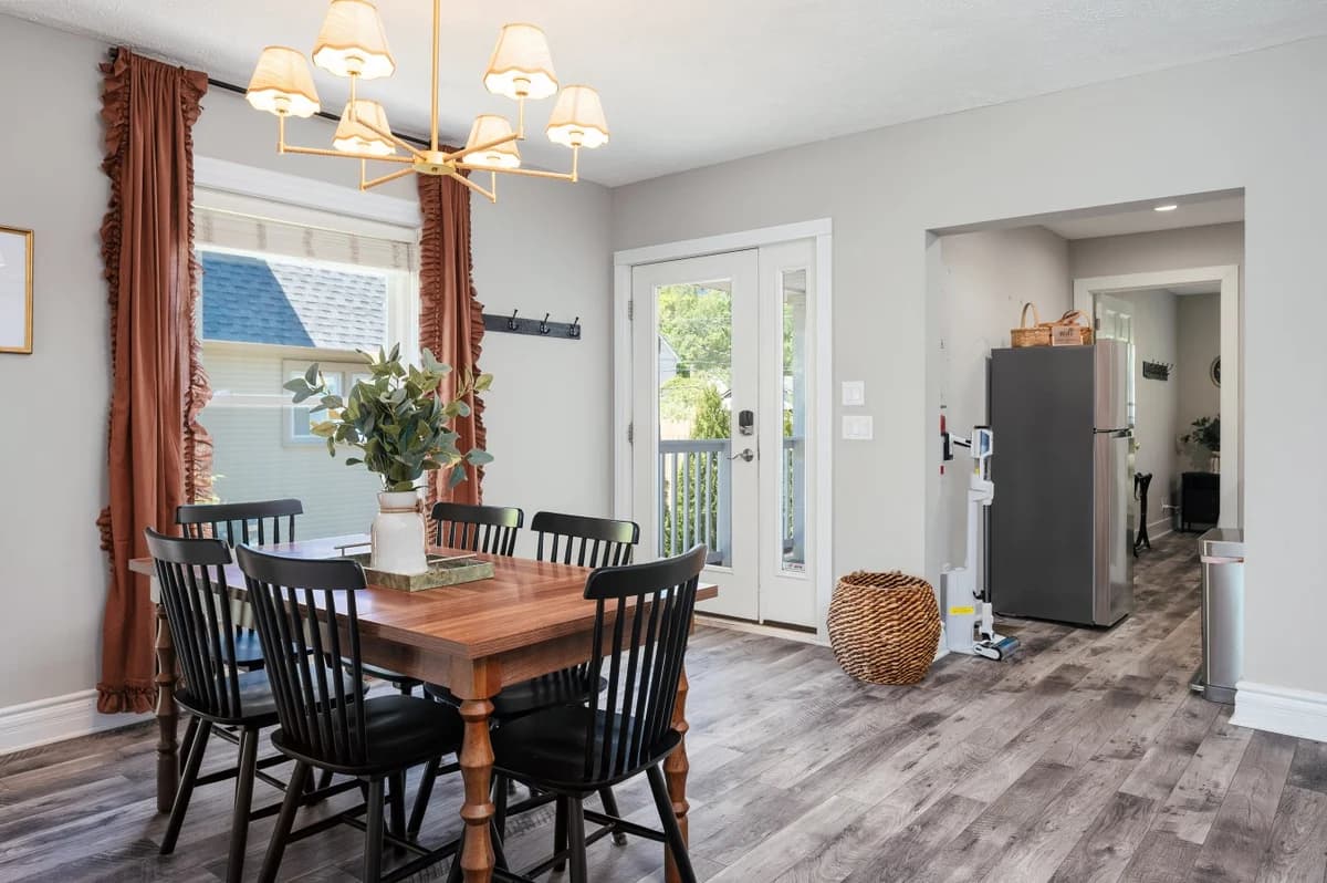 Northern Sky Cottages | 3 Houses | 8BR | 4BA | 2 Hot Tubs | Game Shed & Private Yard photo 21