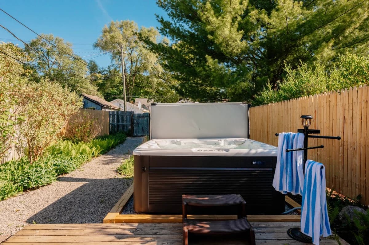 Northern Sky Cottages | 3 Houses | 8BR | 4BA | 2 Hot Tubs | Game Shed & Private Yard photo 99