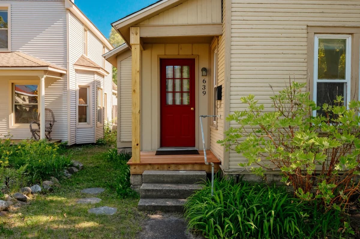 Northern Sky Cottages | 3 Houses | 8BR | 4BA | 2 Hot Tubs | Game Shed & Private Yard photo 100