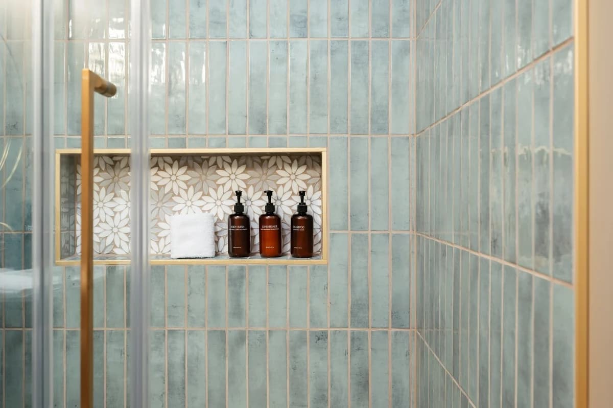 Sage Solace Studio | Near Downtown & Beaches photo 4