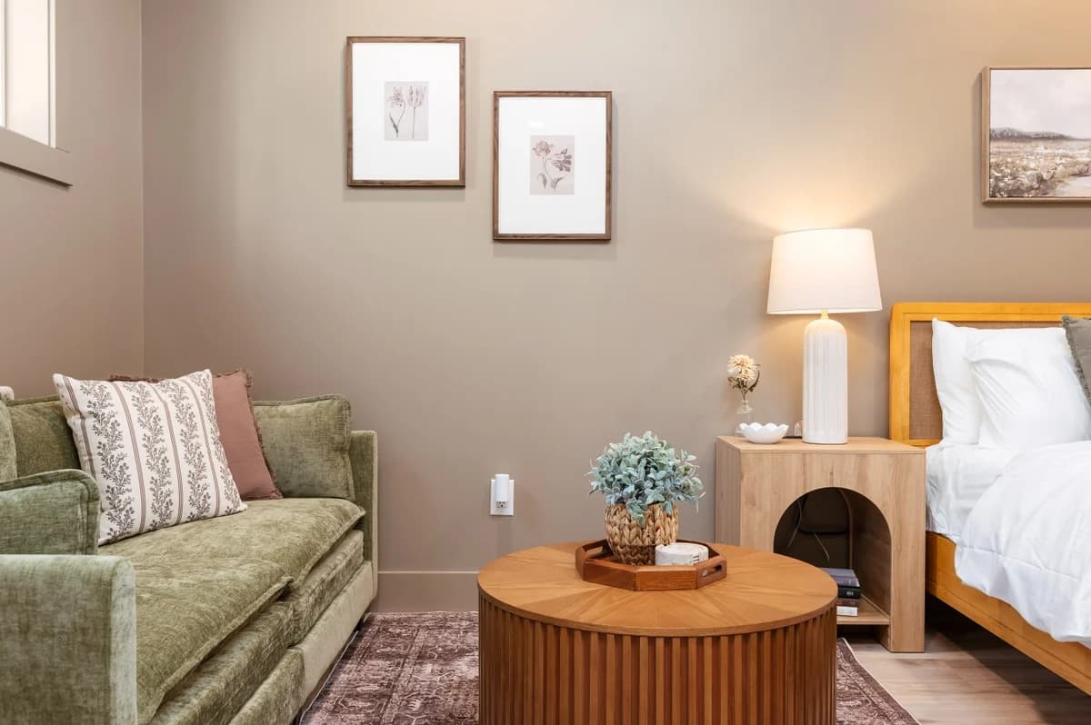 Sage Solace Studio | Near Downtown & Beaches photo 13