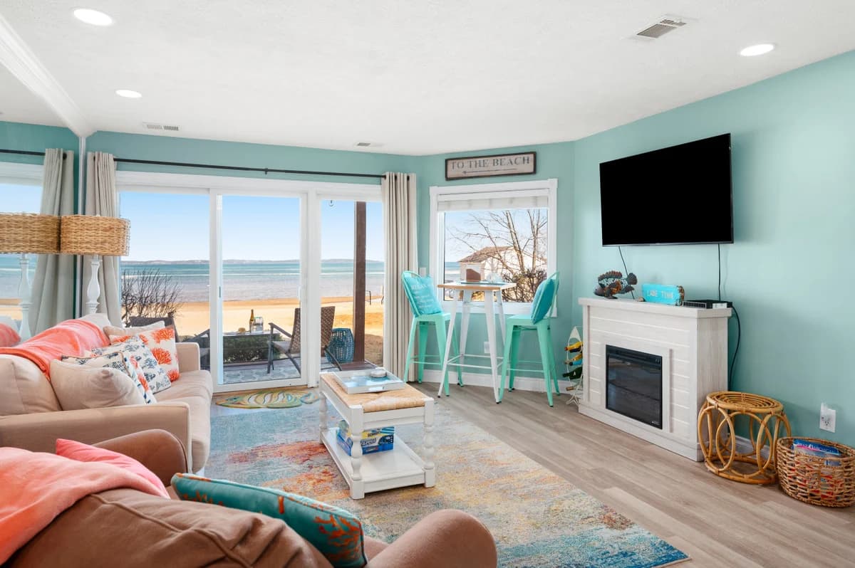 Sandy Haven 109|Direct Beach Access| Downtown + Tart Trail photo 7