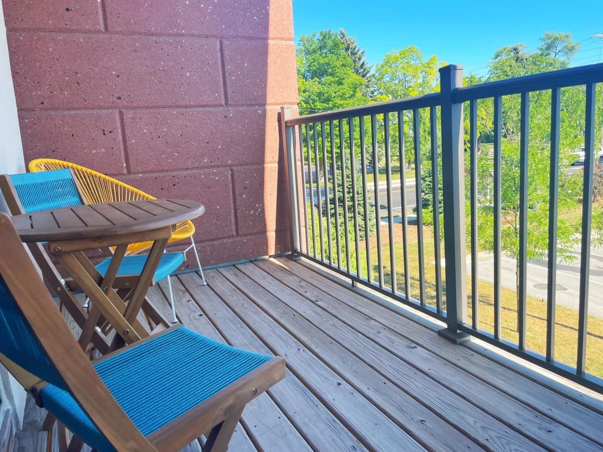 Shoreline: 2BR Condo Near Downtown, The Bay and Wineries photo 8
