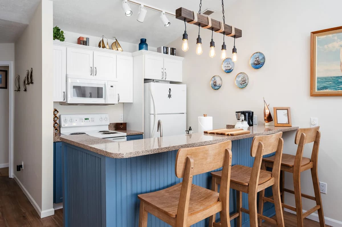 Stateroom 322 | Beachfront Condo | Downtown + Tart Trail photo 17