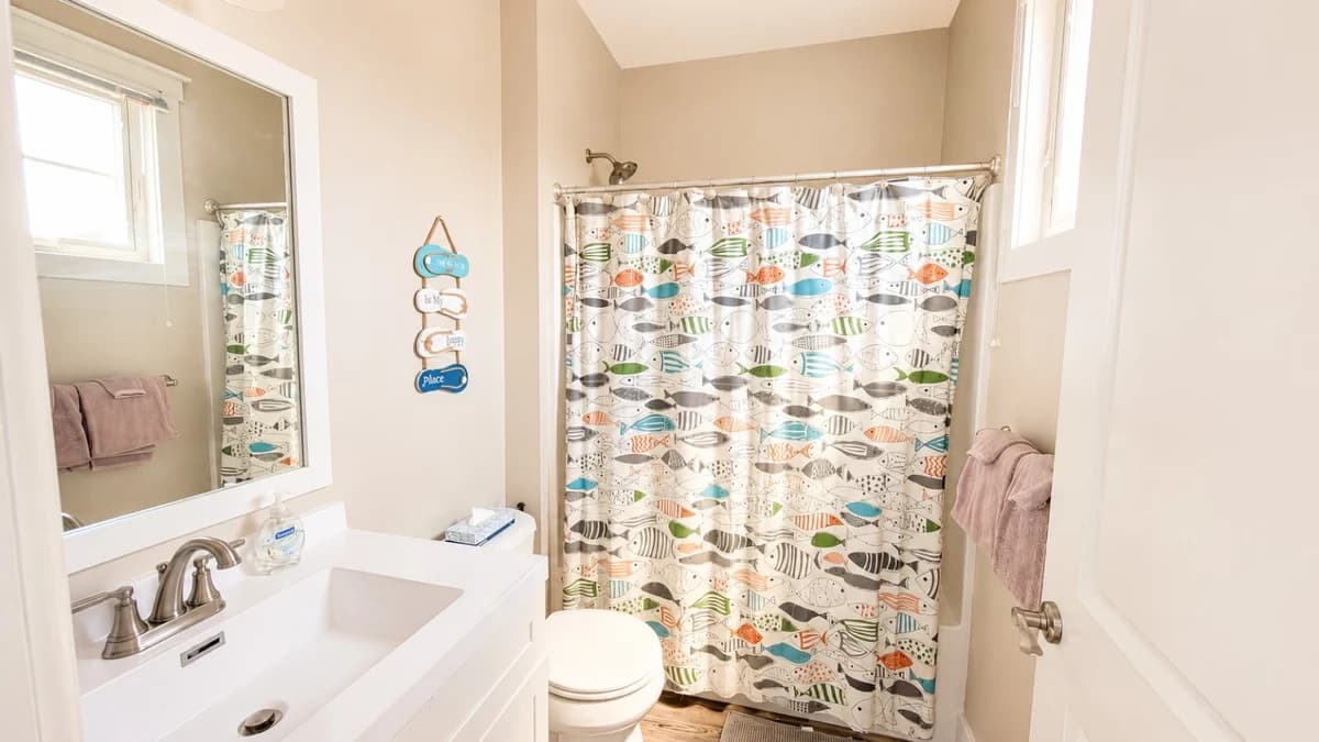 The Ember 13 | 2BR | Rooftop Patio | Downtown photo 15