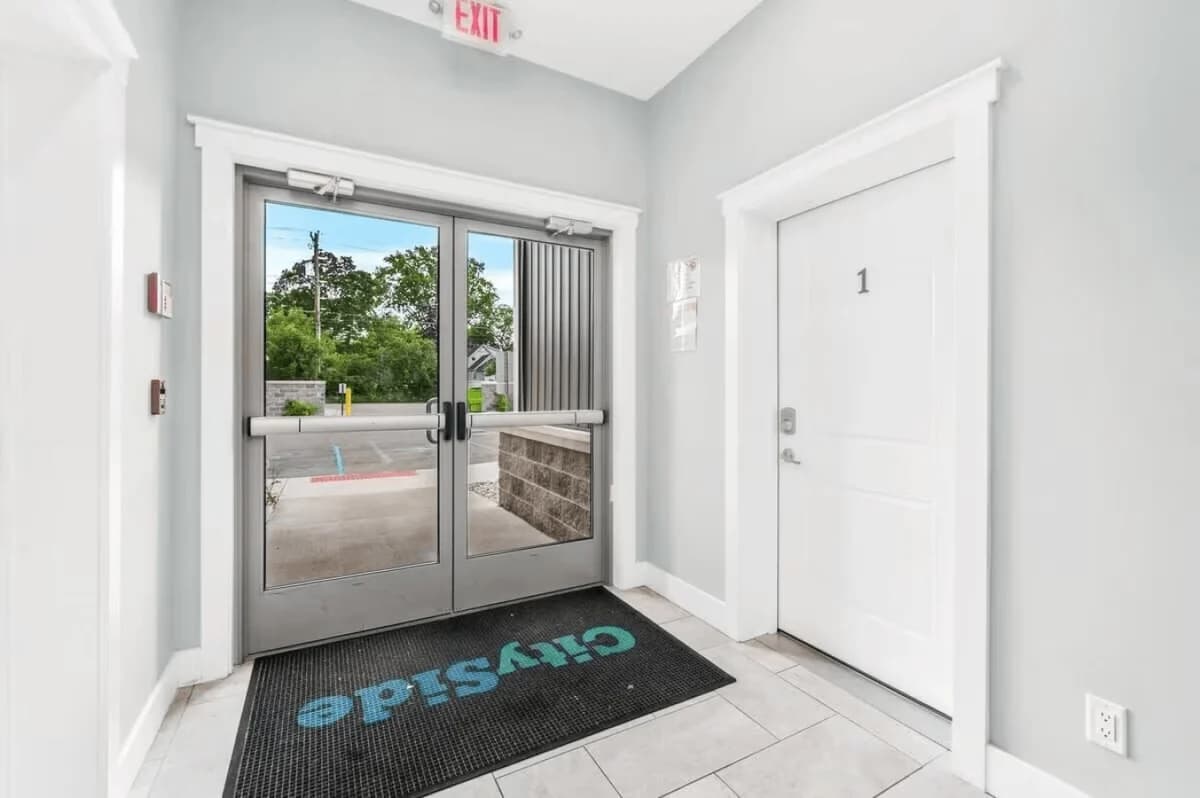 The Ember 13 | 2BR | Rooftop Patio | Downtown photo 23